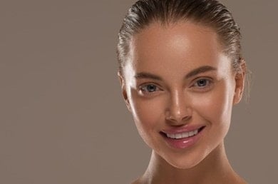 ο καλύτερος ορός προσώπου για τα σημάδια γήρανσης