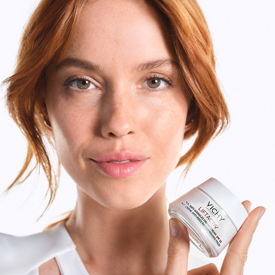 Υαλουρονικό στο πρόσωπο: Οφέλη και τρόπος εφαρμογής