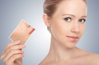 Τι είναι η κυστική ακμή και πώς να την αντιμετωπίσετε