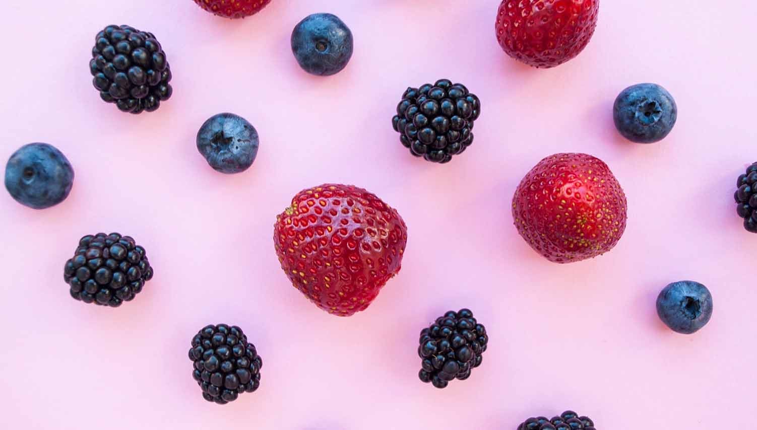 Βιταμίνες στην εμμηνόπαυση: Τι συμβαίνει στη βιταμίνη E;