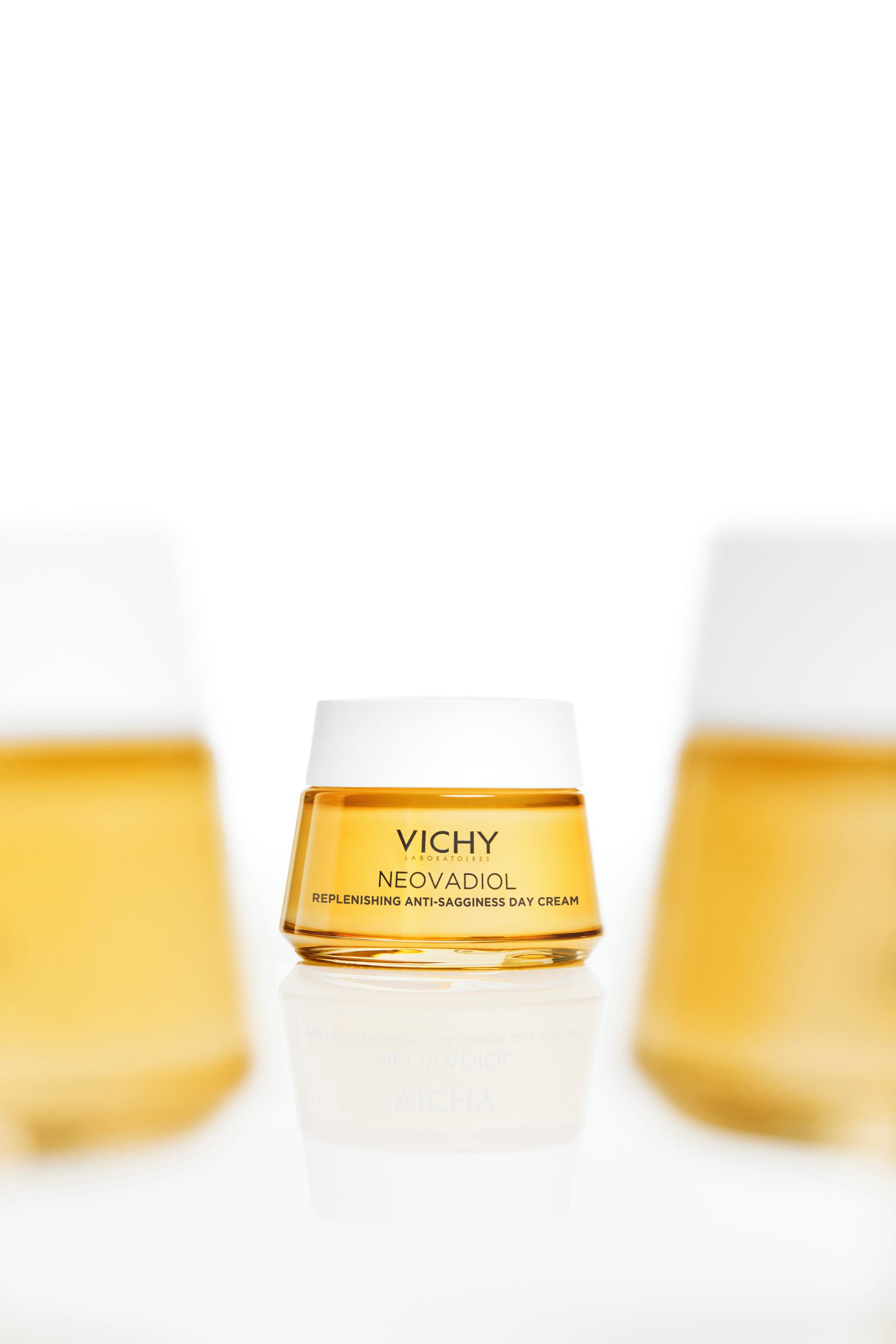 NEOVADIOL - POST-MENOPAUSE REPLENISHING ANTI- SAGGINESS DAY CREAM