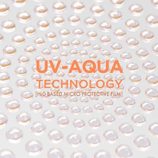 HYDRATING TINTED FLUID SPF 50: ΚΑΘΗΜΕΡΙΝΗ ΠΡΟΣΤΑΣΙΑ UV
